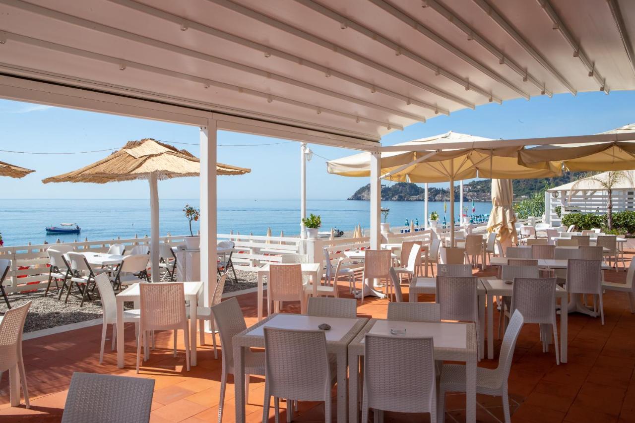 Hotel Olimpo Le Terrazze Letojanni Exterior foto